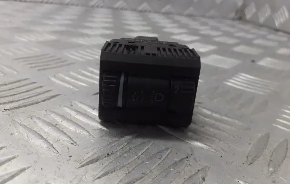 Volkswagen Polo IV 9N3 Light switch 6Q0941333C