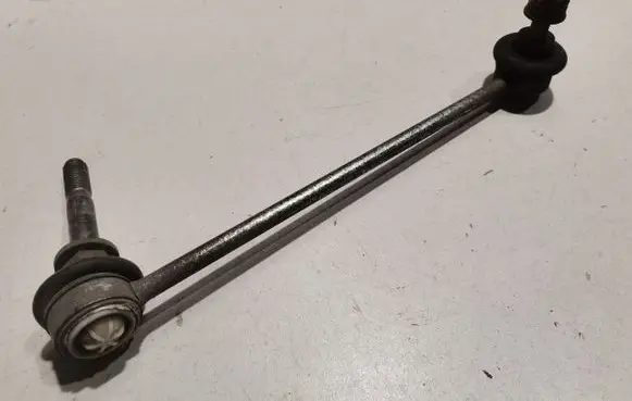 Front anti-roll bar/stabilizer link