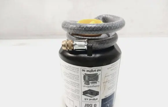 Mercedes-Benz E W211 Tire air pump compressor A0005831212