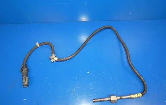Mercedes-Benz E W213 Exhaust gas temperature sensor A0009051105