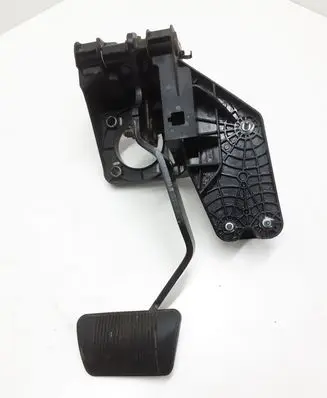 Dodge Grand Caravan Brake pedal AA0014P140