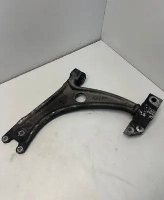 Volkswagen PASSAT B6 Front lower control arm/wishbone