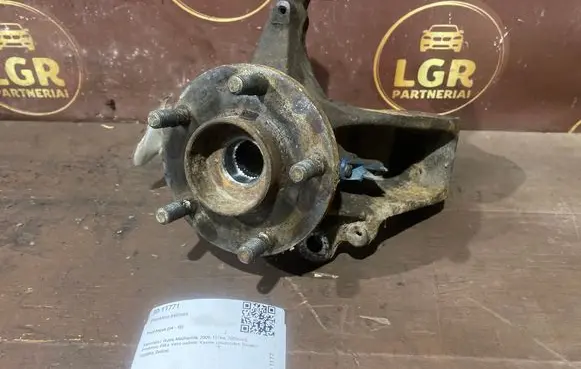 Ford Focus Front wheel hub spindle knuckle 3M513K170