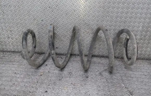 Toyota Yaris Rear coil spring