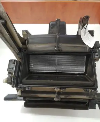 Interior heater climate box assembly