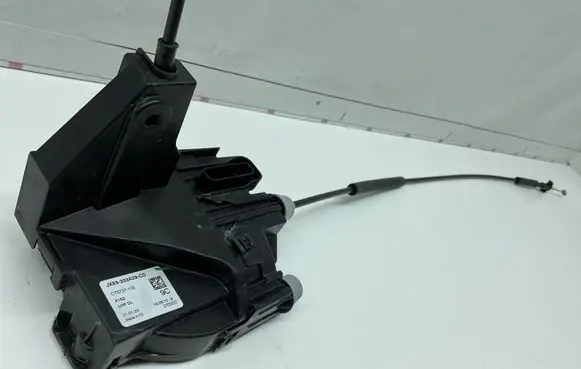 Jaguar F-Type Coupe door lock (next to the handle) JX53-203A29-CD X152 C75737103