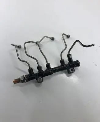 Peugeot 308 Fuel main line pipe 9804776780 0445214318