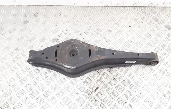 Volkswagen PASSAT B7 Rear upper control arm/wishbone