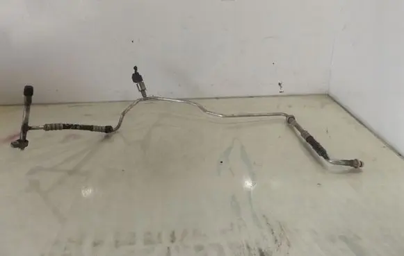 Ford C-MAX I Air conditioning (A/C) pipe/hose