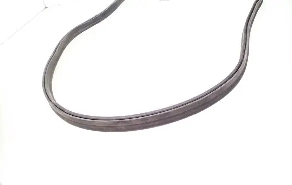 Volkswagen PASSAT B8 Engine compartment rubber 3G0823723