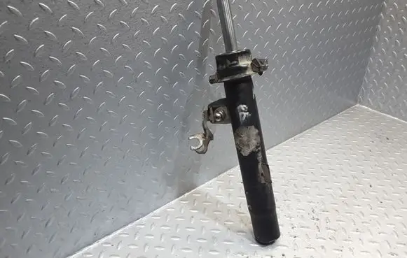 BMW 3 E90 E91 Front shock absorber/damper