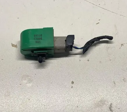 Hyundai i30 Front door speaker 95710-C1000