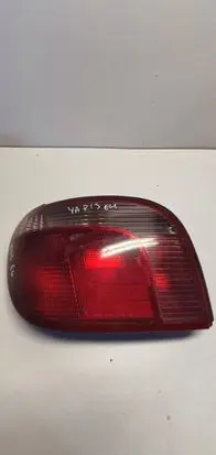 Toyota Yaris Rear/tail lights 5308701L