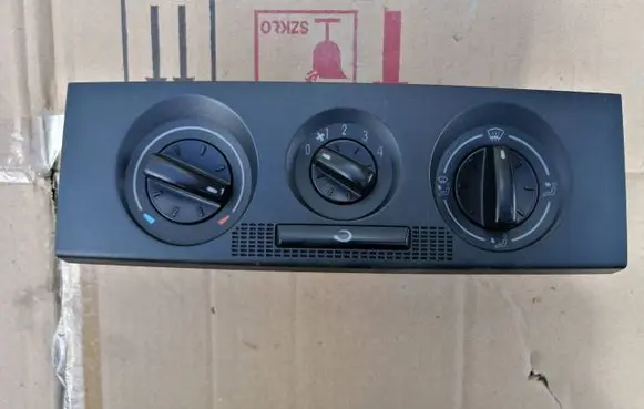 Skoda Fabia Mk1 (6Y) Climate control unit 901511740002 74224 6Y0819045B