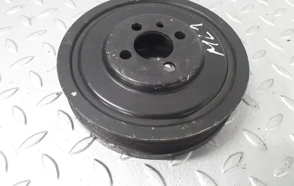 Mitsubishi Lancer X Crankshaft pulley 03G105243C