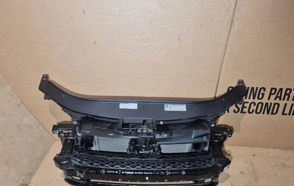 Volkswagen PASSAT B7 Radiator support slam panel 3AA805588D 3C0121253AR