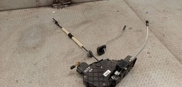 Volvo XC60 Rear door lock 30799326