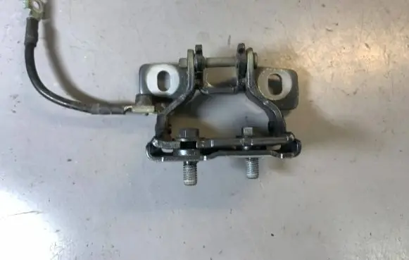 BMW 1 F20 F21 Tailgate/trunk/boot hinge 7239875 41007239875 41007284523