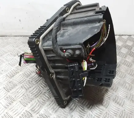 Mercedes-Benz A W168 Other engine bay part 1685400024 08701400 484581
