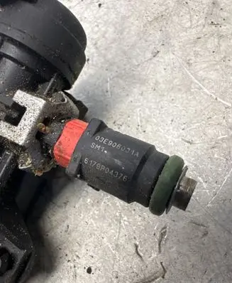 Seat Ibiza III (6L) Fuel main line pipe 03E906031A 03E133320A