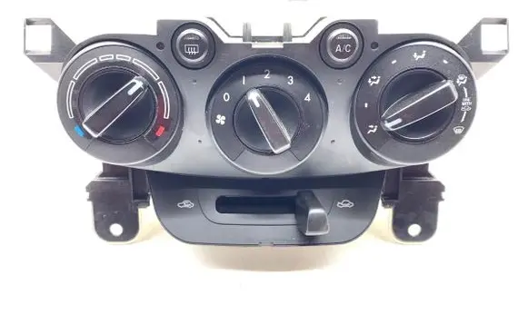 Mazda 2 Interior fan control switch 