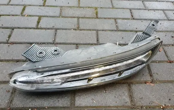 Hyundai Kona I LED Daytime headlight 92207J9600