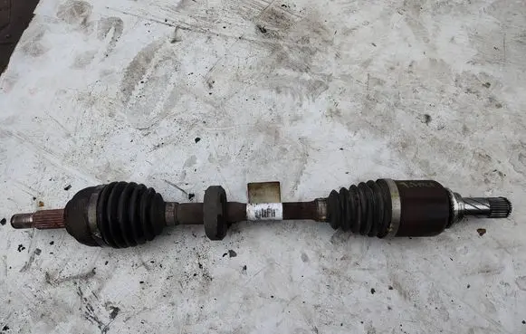 Renault Twingo II Front driveshaft 8201055632