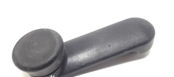 Opel Astra G Front door window winding handle 90247150