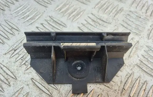 Mini One - Cooper Coupe R56 Rear bumper mounting bracket 7216172