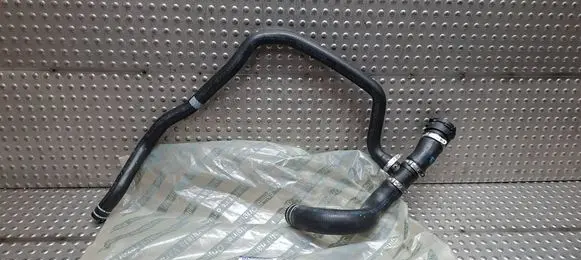 Fiat 500L Engine coolant pipe/hose S263373 51888579