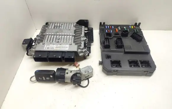 Peugeot 407 Engine ECU kit and lock set 9655041480