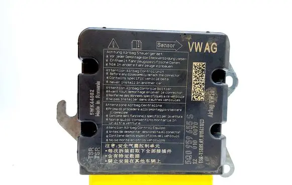 Volkswagen PASSAT B8 Airbag control unit/module 5Q0959655