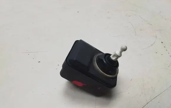 Saab 9-3 Ver1 Headlight level adjustment motor 
