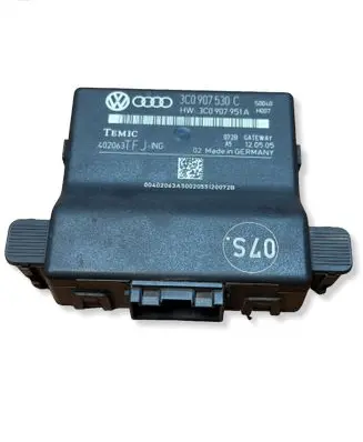 Volkswagen PASSAT B6 Gateway control module 3C0907530C 3C0907951A