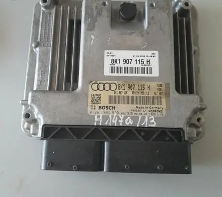 Audi A5 8T 8F Engine control unit/module 8K1907115H 8K1907115 0261S04520