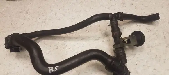 Volkswagen PASSAT B5 Coolant heater control valve 4A0819809