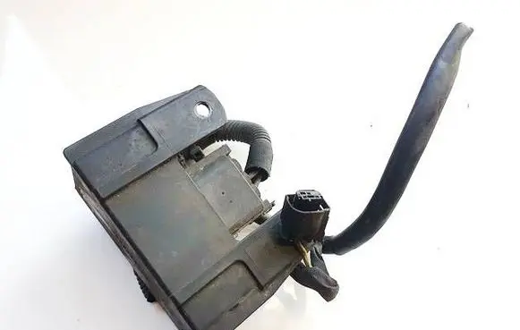 Coolant fan relay