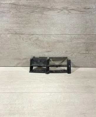 Front bumper lower grill