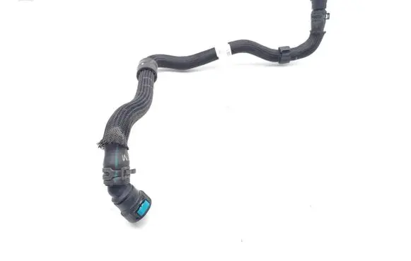 Land Rover Range Rover Evoque L551 Engine coolant pipe/hose L8D2-8D050-AB
