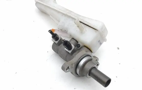 Hyundai Kona I Master brake cylinder NN1217A