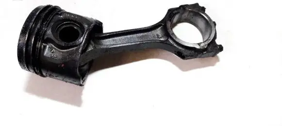 Ford Mondeo Mk III Piston with connecting rod 24655b