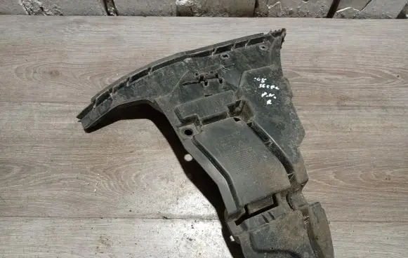 Volvo S60 Front bumper mounting bracket 08693181 BP3EA