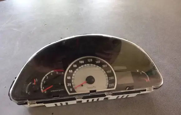 Hyundai Matrix Speedometer (instrument cluster)