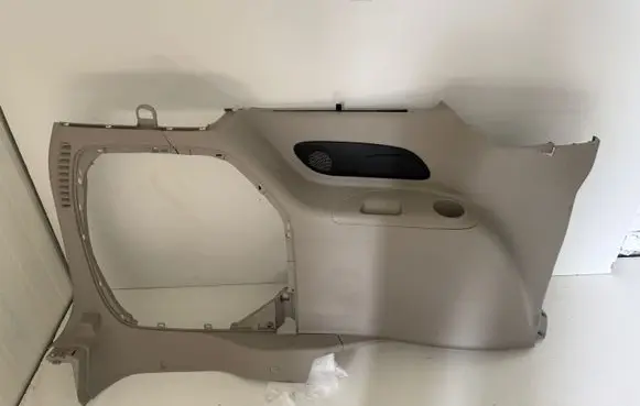 Chrysler Pacifica Trunk/boot side trim panel 5RJ23PD2AF 5RJ23TRMA 7614220