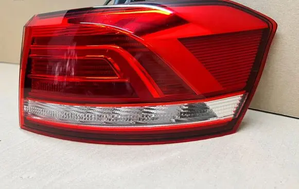 Volkswagen PASSAT B8 Rear/tail lights 3G9945096D