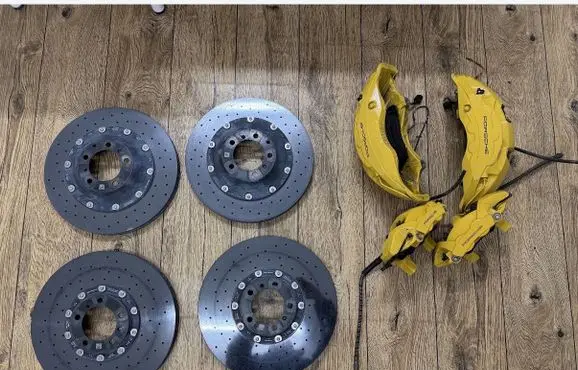 Porsche Panamera (971) Brake discs and calipers set 