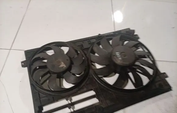 Audi A3 S3 8P Radiator cooling fan shroud 1K0121207N