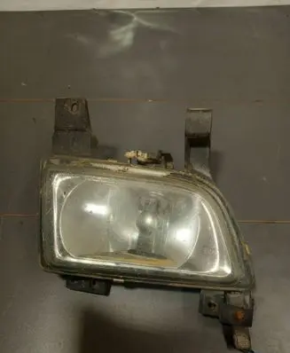 Mazda Premacy Front fog light LE97A116 B25G51680C F014000049