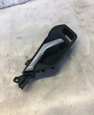 Audi Q3 F3 Front door interior handle 83a837019f