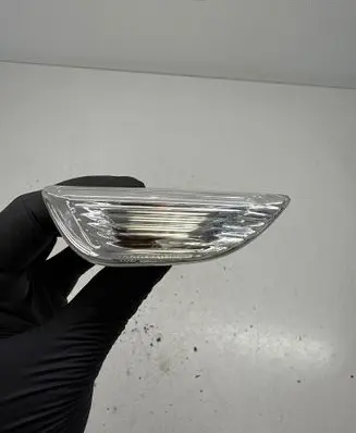 Opel Mokka Front fender indicator light